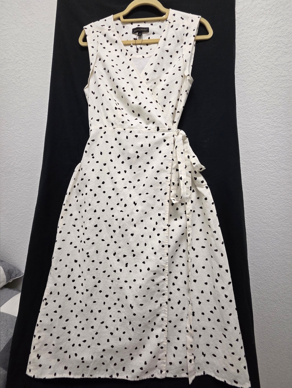 Banana Republic White Sleeveless Polka Dot Wrap Camisole Dress - Picture 2 of 14